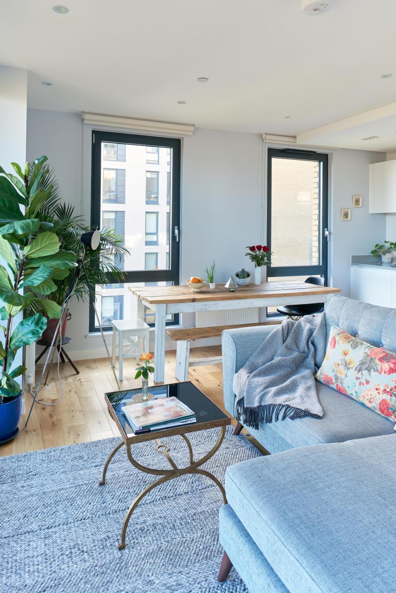 Beautiful 1 Bedroom With Balcony Near Mile End *